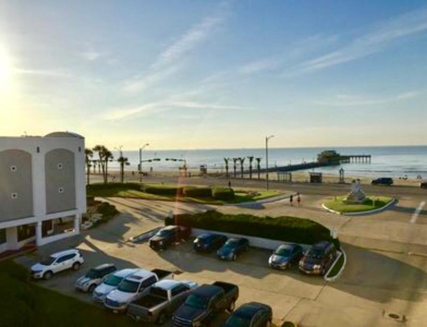 Casa Del Mar - Ocean View Aparthotel Galveston Exterior foto